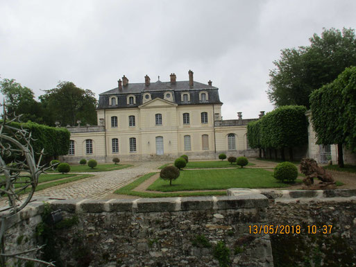 Similitude avec la mairie d'Héricy