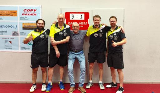 Souveräner geht es heuer kaum. Auswärts in Baden siegten unsere Burschen 9:1. Kapitän Michael Kufmüller, Tomas Janci, Helmut Faltinger, Jonas Zink und Martin Kinslechner jubelten!
