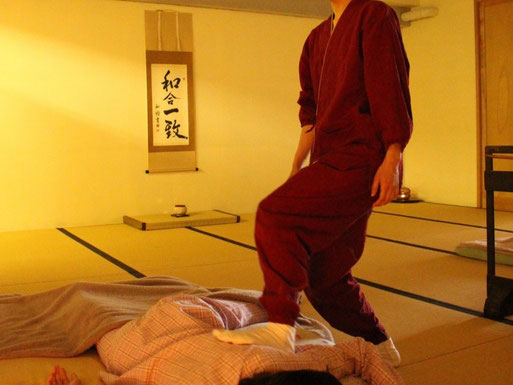 直し丹足は厳しい徒弟修業で伝えられるプロの技