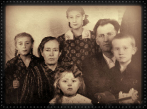 Familie Schütz, nicht ganz vollständig – meine zwei ältesten Geschwister und die kleine Erna fehlen