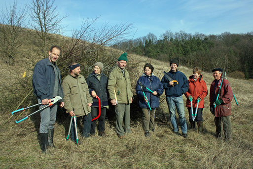 Gemeinsam für die Natur arbeiten- Trockenrasenpflege im Nationalpark Unteres Odertal