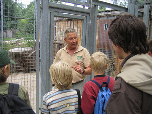 Die „Parthenfrösche“ durften einen Blick hinter die Kulissen des Leipziger Zoos werfen. Foto: NABU Plaußig