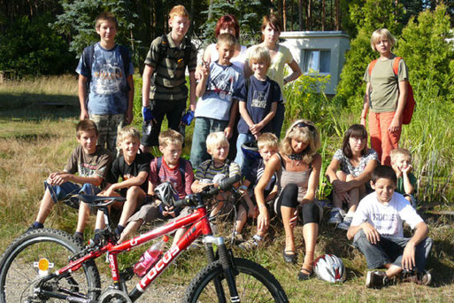 Die „Parthenfrösche“ in ihrem Sommerlager. Foto: NABU Plaußig