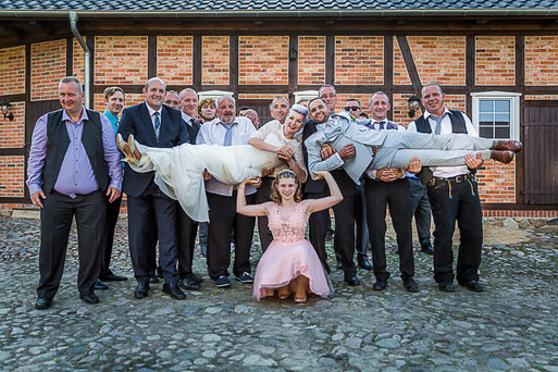 Standesamt Perleberg & Landhaus Sükow mit Hochzeitsfotografen