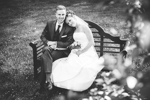 Hochzeit im Landhaus Suekow. Schicke Hochzeitslocation. Hochzeitsfotograf aus Wittenberge (Prignitz) mit Fotostudio. Taetig in Perleberg, Pritzwalk, Lenzen, Parchim, Wittstock, Gloevzin, ...,