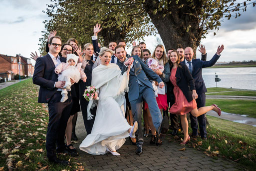 Cafe Zur Möwe und Fährmann in Wittenberge mit Hochzeitsfotograf