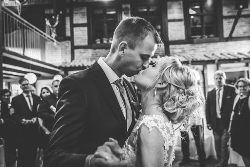 Heiraten in der Kulturscheune Schilde mit Hochzeitsfotografen