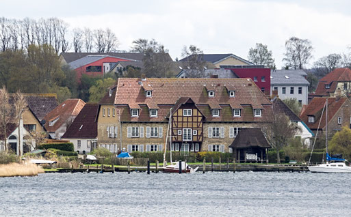 Bild: Ehemaliges Speichergebäude auf dem eine Mühle stand. Arnis an der Schlei.