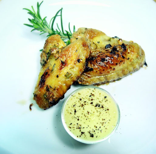 Chicken Wings mit Rosmarin-Ahornsirup