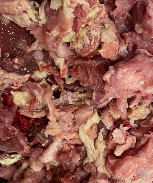 Grob geschnittenes Fleisch