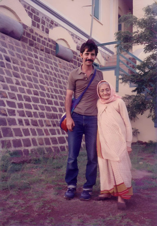 Rustom on his first pilgrimage with Mansari at Upper Meherabad, India.