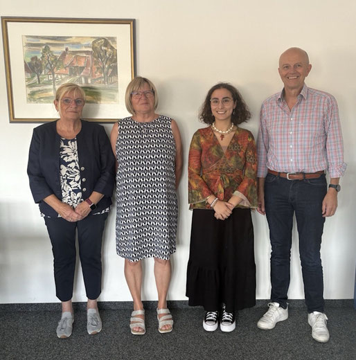 Foto: Die frühere SPD-Kreisrätin Karin Gallmann, Konstanze Trandin vom SPD-Ortsverein Wehr und SPD-Landtagskandidatin Joana Stöhrer da Costa besuchen Dietmar Zäpernick, Bürgermeister von Rickenbach (v.l.)