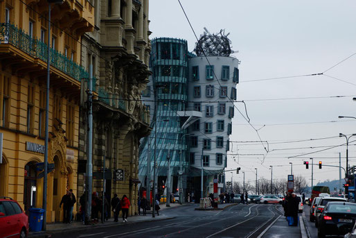 Das Tanzende Haus in Prag, die außergewöhnlichste Architektur der Welt