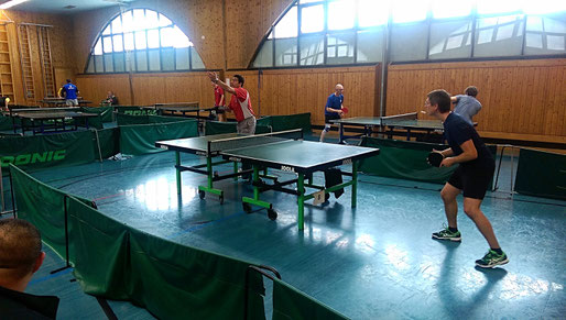 Ausschnitt Finale Bewerb A - Davidov (OLY) (links) gg. Deimbacher (SGOT) (rechts)