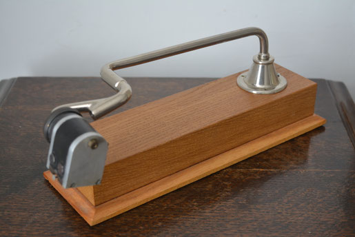 DAVEY pickup on E.M.G Carrier arm "Tropical finish", Nickel plated.