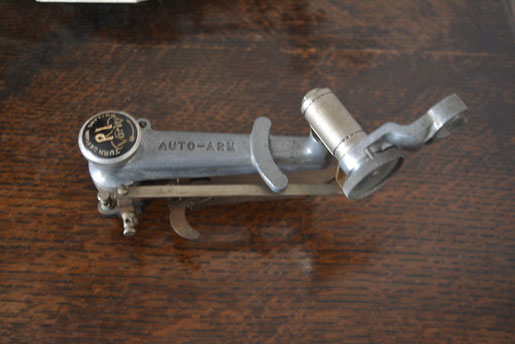 R.I & Varley Auto-arm Earliest version C. 1928