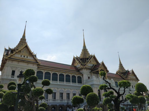 Le Versailles Thaï