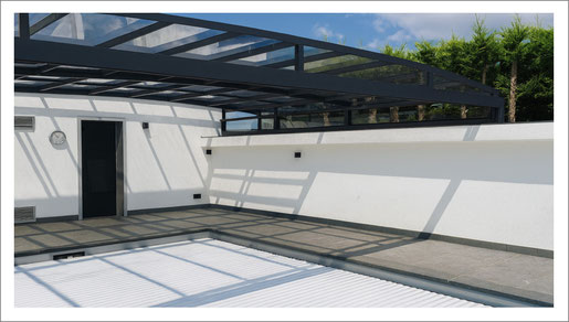 dorada pool Projekt: Frei- Hallenbad Kombination Modena 725/320 Integra - Farbe Hellgrau - Lamellenabdeckung in Mainz