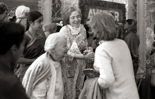 Jan.1976, U.Meherabad, India - Elizabeth, Mani Irani & Jane Haynes 