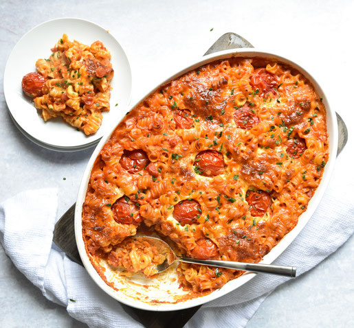 Nudelauflauf mit Tomaten und Kokosmilch