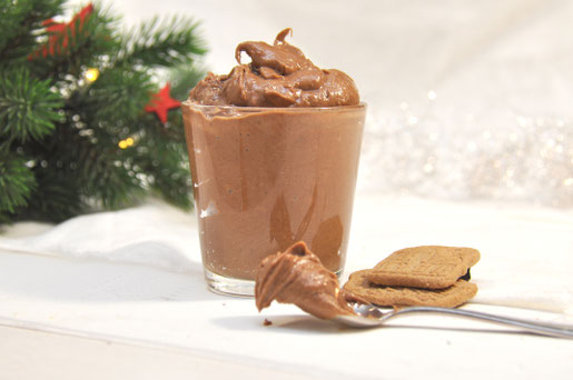 Spekulatiuscreme mit Nougat aus dem Thermomix vegan möglich selbst gemacht aus wenigen Zutaten