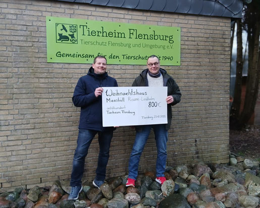 Danke an das Maasbüller Weihnachtshaus in Risum-Lindholm.