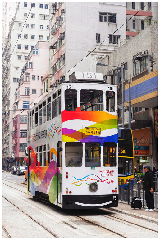 Hongkong - Sheung Wan - Des Voeux Road West - Ding Ding - Straßenbahn