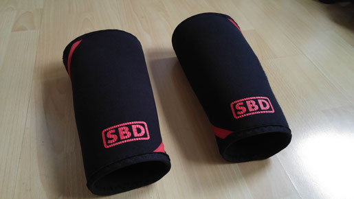 SBD Sleeves Krafttraining crrossfit Bodybuilding stulpen powerlifting