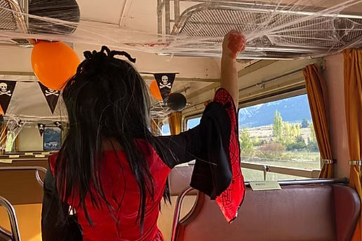 Embarquez dans le Train de la Peur