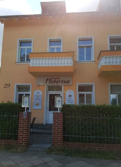 Pension Hubertus Berlin Frontansicht