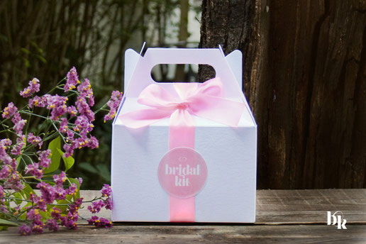 Bild: Bridal Kit | http://de.dawanda.com/shop/BridalKit