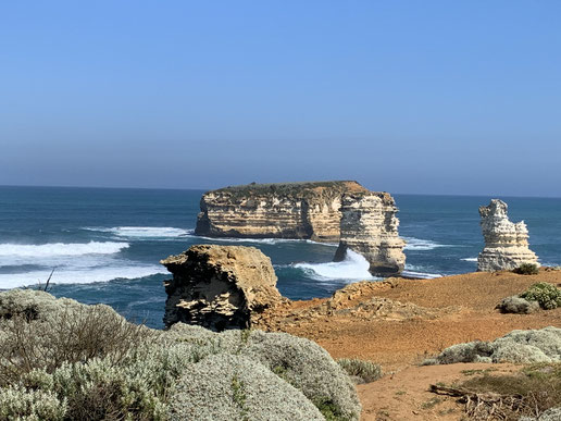 The Great Ocean Road with no tourists.