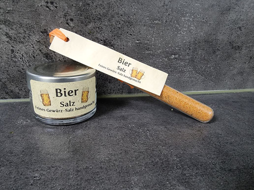 Kräftige Gewürzmischung mit Tiefensalz und Dunkelbier als Grundlage für Soßen etc.