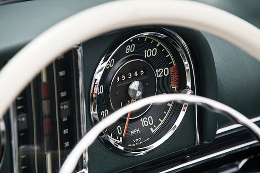 57 Mercedes 300SL roadster