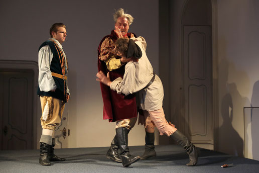 Gold, Larsen, Proetsch