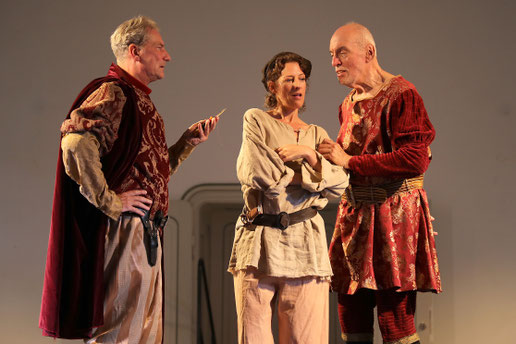 Larsen, Proetsch, Seledec