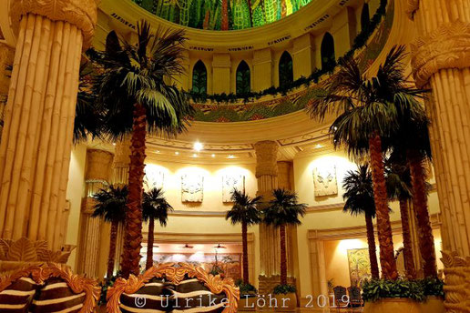 Sun City, Palace of the Lost City Lobby