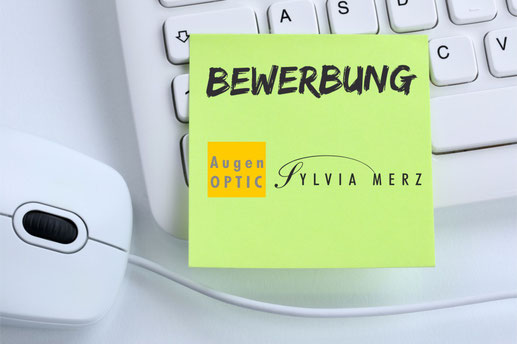 Bewerbung Post it auf Computertastatur