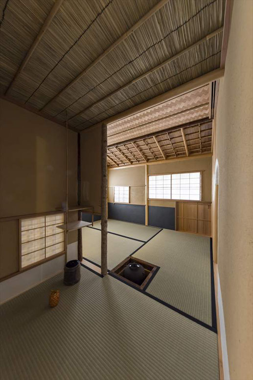 大阪　茶室　設計・監理　数寄屋住宅　広間　小間のお茶室　設計事務所　炉　三畳台目　台目切　利休　一期一会　喫茶去 chashitsu (tea ceremony house)