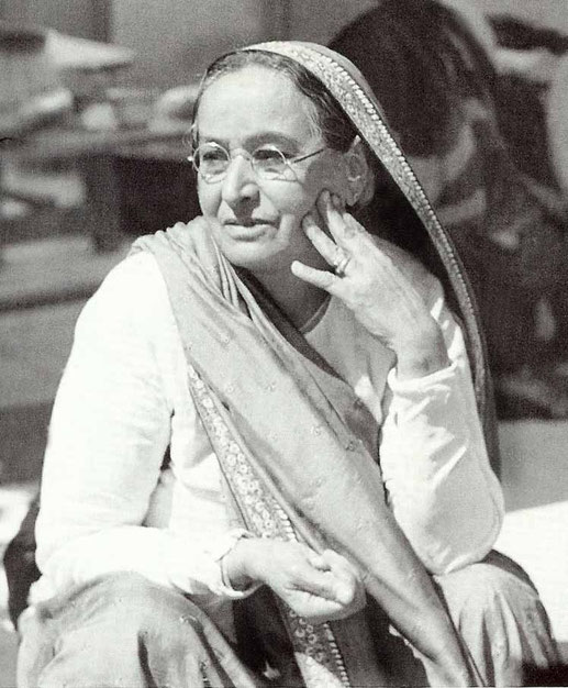 Shireen Irani ( Baba's mother )