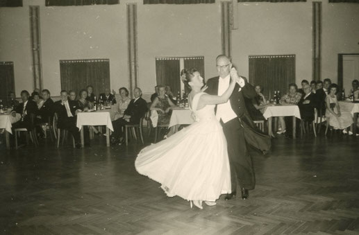 Tanzschule Dr. Oberbach