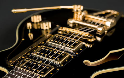 Duesenberg Starplayer TV Custom im Original - mit Gold-Hardware und Diamond-Deluxe Tremolo