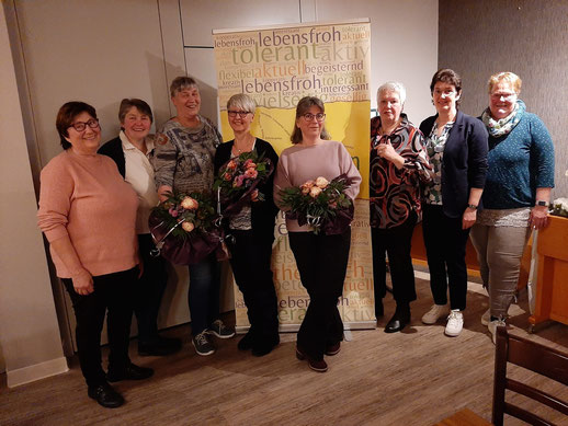 Bei der Jahreshauptversammlung 2023 wurden zwei zusätzliche Frauen für den Bereich Medien gewählt. Alle Vorstandsfrauen (v. links): Helga Hentschel, Ute Heyne, Renate Bauer, Heike Fischer, Ursula Lindhorst, Heike Hager, Maike Albers und Louise Warnken