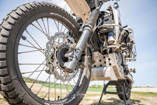 Gabelumbau  Honda Transalp aufAfrica Twin RD 03