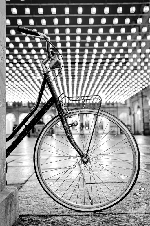 Bianco e nero 1b - Piazza Palazzo di Città