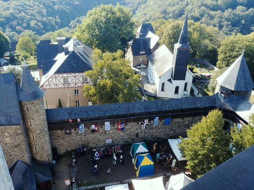 german castle con schloss burg solingen fanwerk experience herr der ringe game of thrones vikings