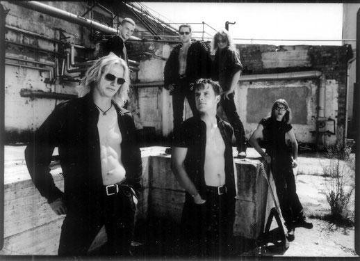 Chaindogs Ende der 90er-Jahre. Im Raum Oberschwaben hatte sich die Band bereits eine enorme Popularität erspielt und sogar einen Fan-Club gegründet. Foto: Ingo Rack