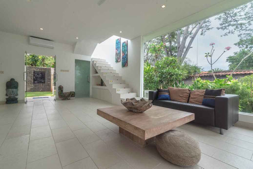 Dencarik villa for sale