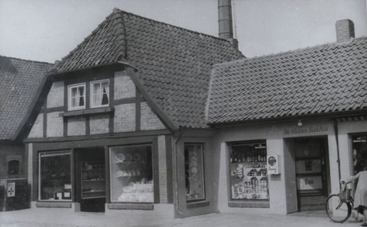 Ehemalige Lohmühle als Geschäftshaus in den 1950ern