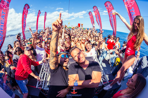 Avana boat party in Ibiza